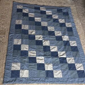 Handmade Patchwork Blue Quilt - Checkerboard Design